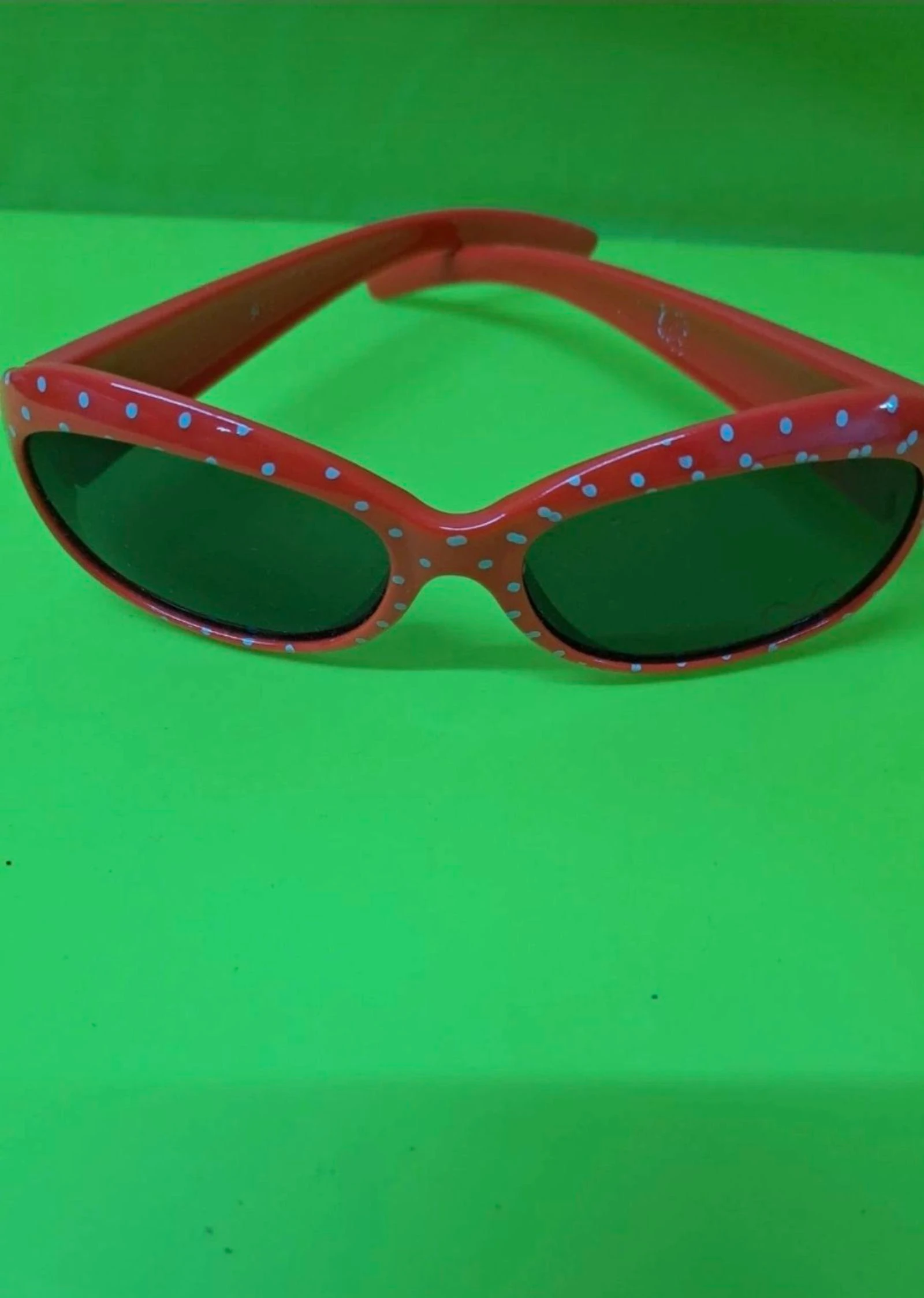 Óculos vermelhos Minnie. – photo 5